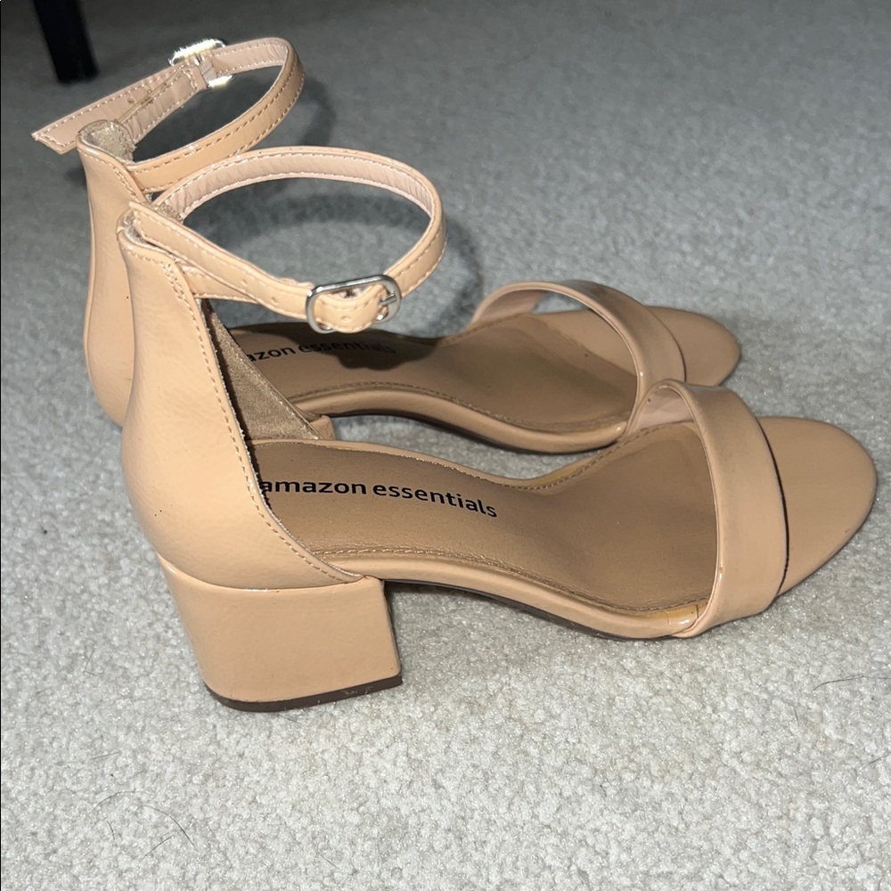 Amazon Essentials Shoe Bundle - image 3